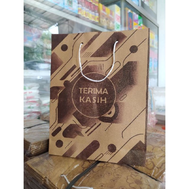

Tas Kertas / Paper Bag / Goodie Bag Batik / Tas Batik Tanggung