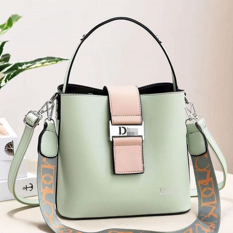 TAS SELEMPANG WANITA T88073/L1345/E5781/C7490/B3084 IMPORT TERMURAH