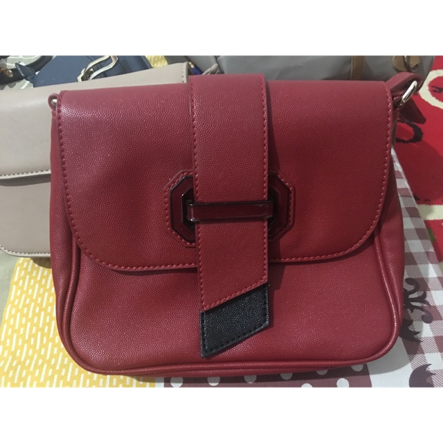 Prelove Tas Elizabeth #prelove #tas #elizabeth #original #branded #prelovejogjakarta