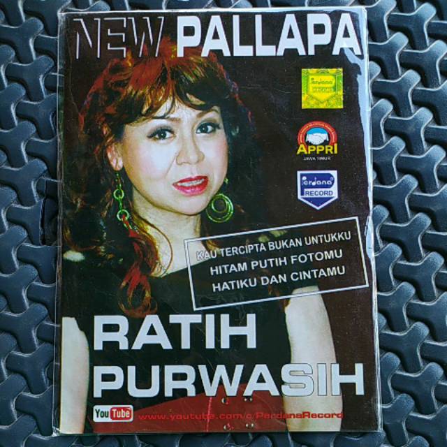 KASET VCD DVD DANGDUT KOPLO RATIH PURWASIH NEW PALLAPA
