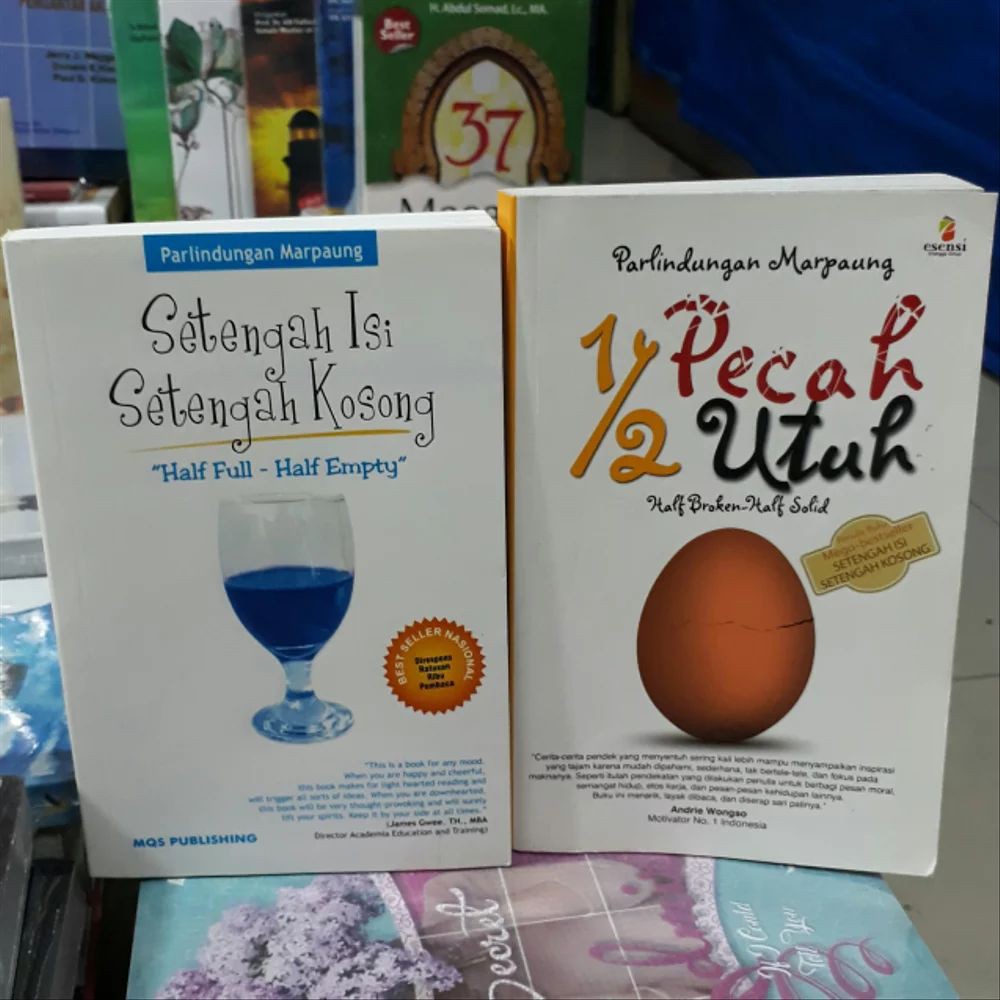 

PAKET 2 BUKU SETENGAH ISI SETENGAH KOSONG SETENGAH PECAH SETENGAH UTUH PERLINDUNGAN MARPAUNG
