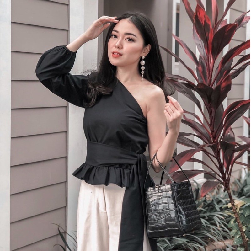 PIVOINE - Gabrielle Top / Top One Shoulder / Atasan One Shoulder