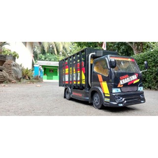 Miniatur Truk Bahan PVC Shopee Indonesia Miniatur Truk Bahan PVC Shopee Indonesia