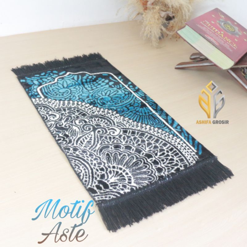 Sajadah mini anak  TUKRKY SAUDI FLORAL ,lembut,tebal dan halus UKURAN 35×60 cm-3