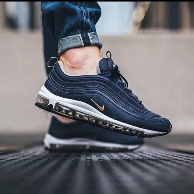 midnight blue air max
