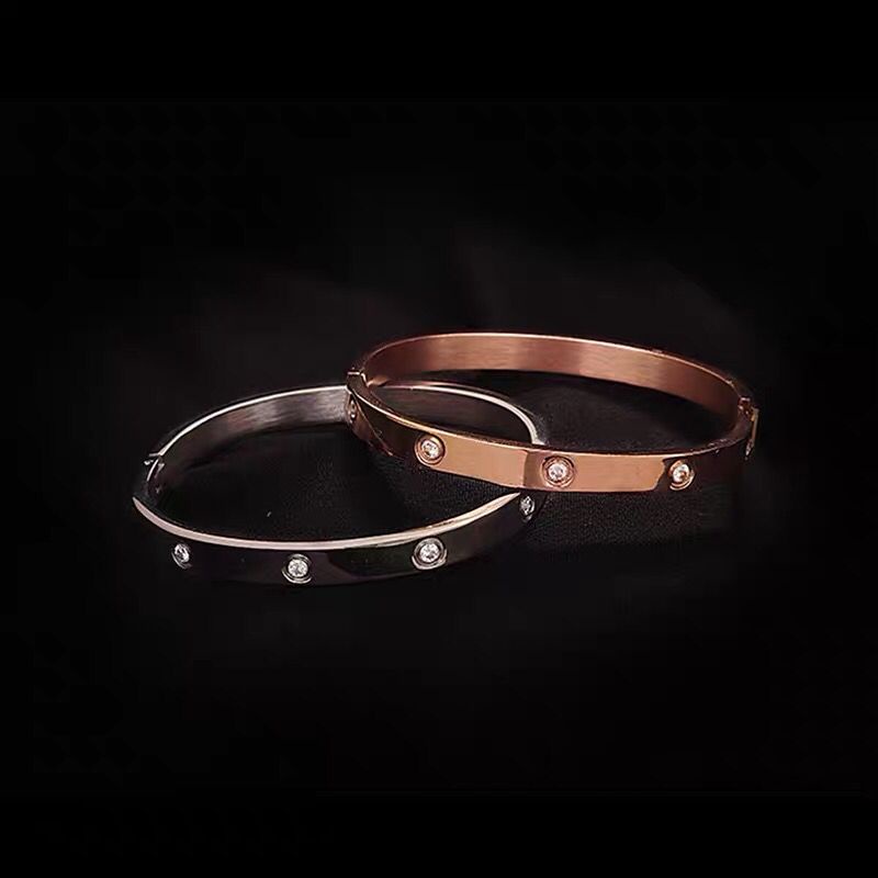 GELANG CARTIR BLACK SLIM TITANIUM  PERMATA ANTI KARAT DAN LUNTUR