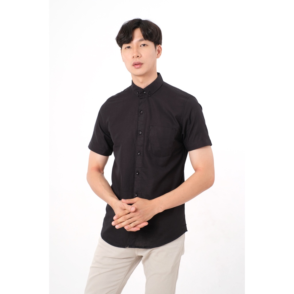 SANVANINA Kemeja Pria Polos Slim Fit Hitam | Short Basic Rami Black E-1507A