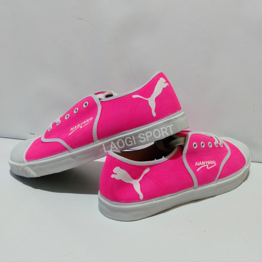 Sepatu takraw nanyang motif costum pink