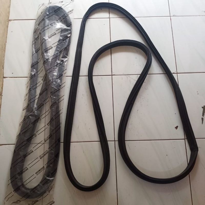 karet pintu bagasi mobil Avanza Xenia original