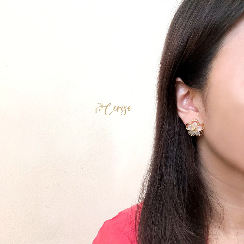 Calista Earrings | Anting tusuk korea bunga emas cantik aksesoris wanita korean style trendy