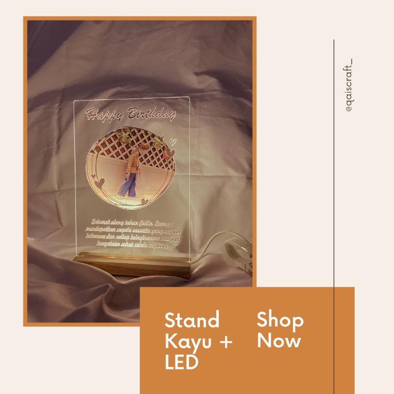 Kado Akrilik + Stand Kayu LED