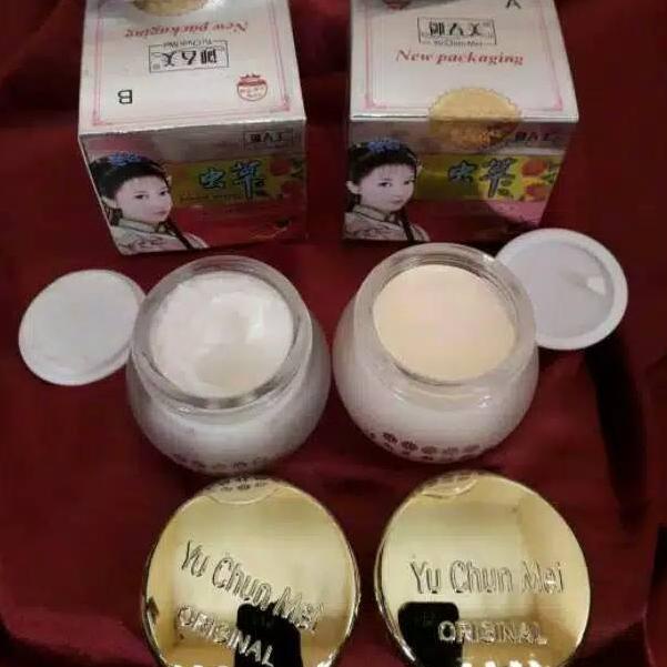 NAR7 (BPOM)-YU CHUN MEI DAY & NIGHT SET A & B CORDYCEPS  WHITENING HERRBAL CREAM. 545*