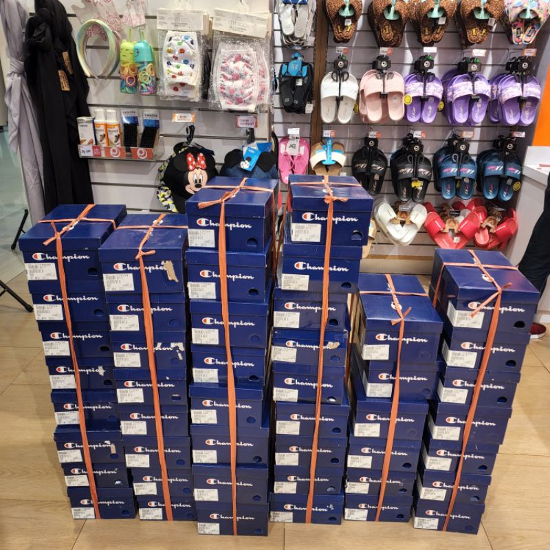 Sepatu Champion Original by Payless