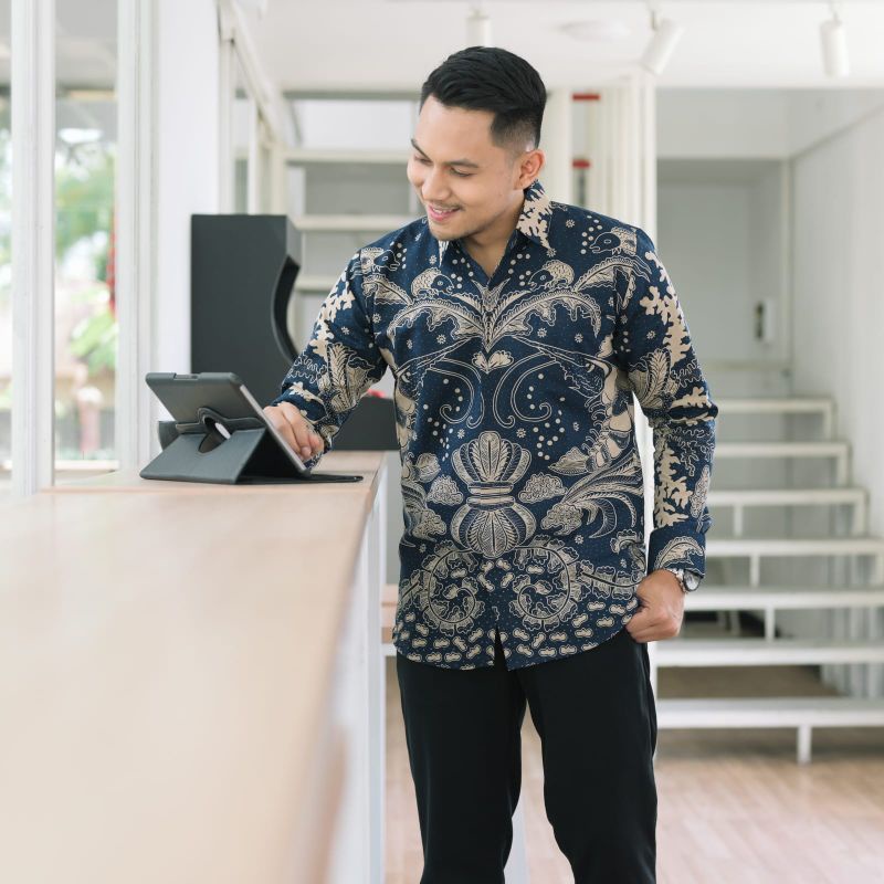 wibawa kemeja batik pria Slimfit lengan panjang lapis furing