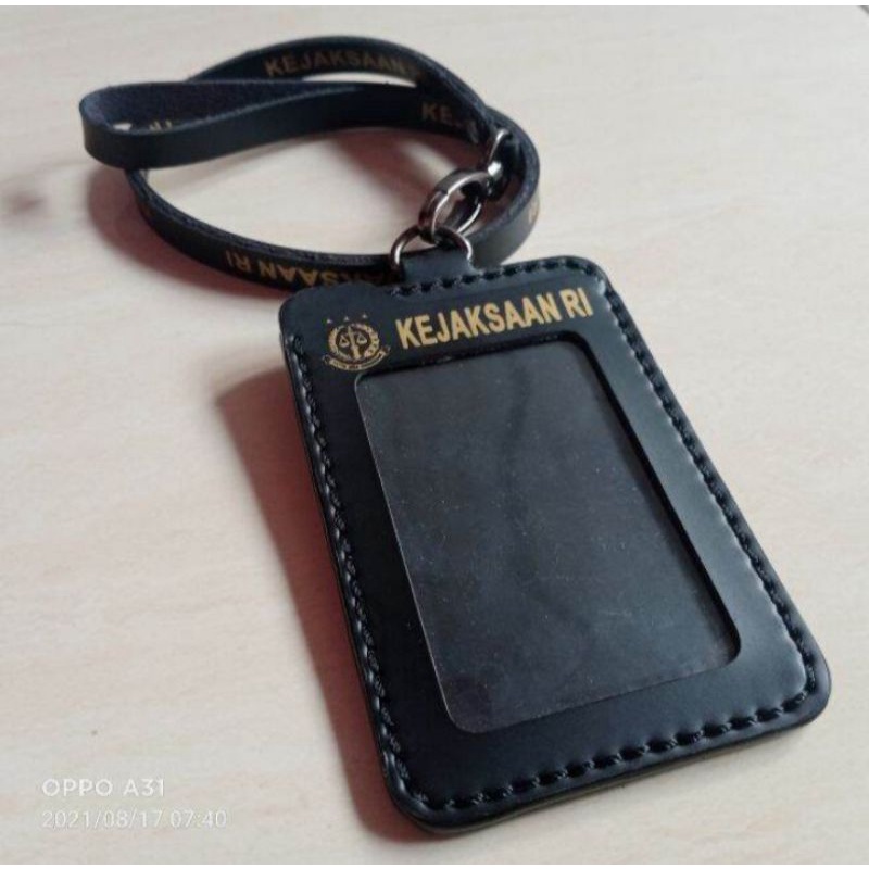 

Kalung ID Card Name Tag KEJAKSAAN RI Hitam