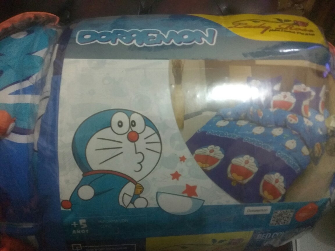 Bedcover Lady Rose Uk. King (180x200)cm Motif Kreatif Flamingo, Doraemon, Hello Kitty, Kerokeroppi