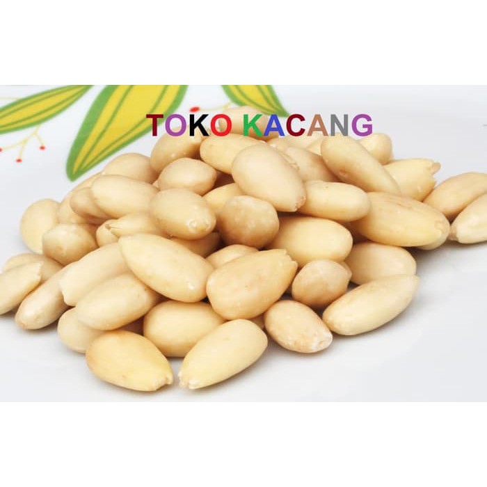 

Kacang Almond Tanpa Kulit Ari Oven 1Kg