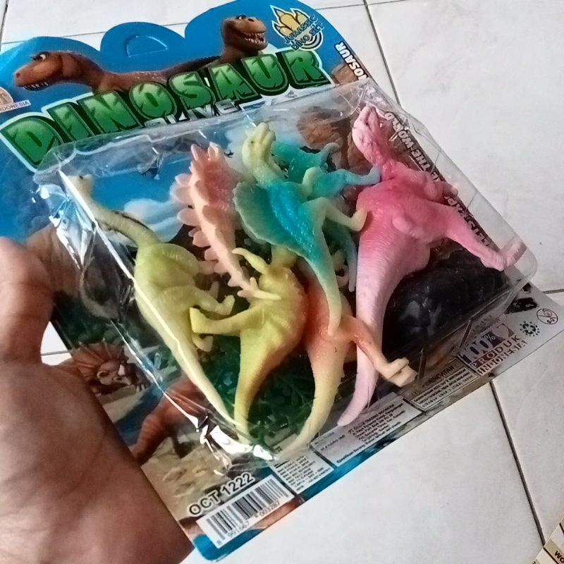 Mainan Miniatur Hewan Animal Dinosaurus karet Dinosaurus Alive isi 7 dan Batu Pohon OCT 1222