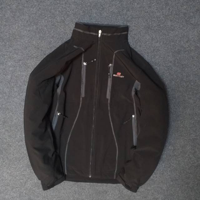 Jaket second original barkeley dan ssamzie