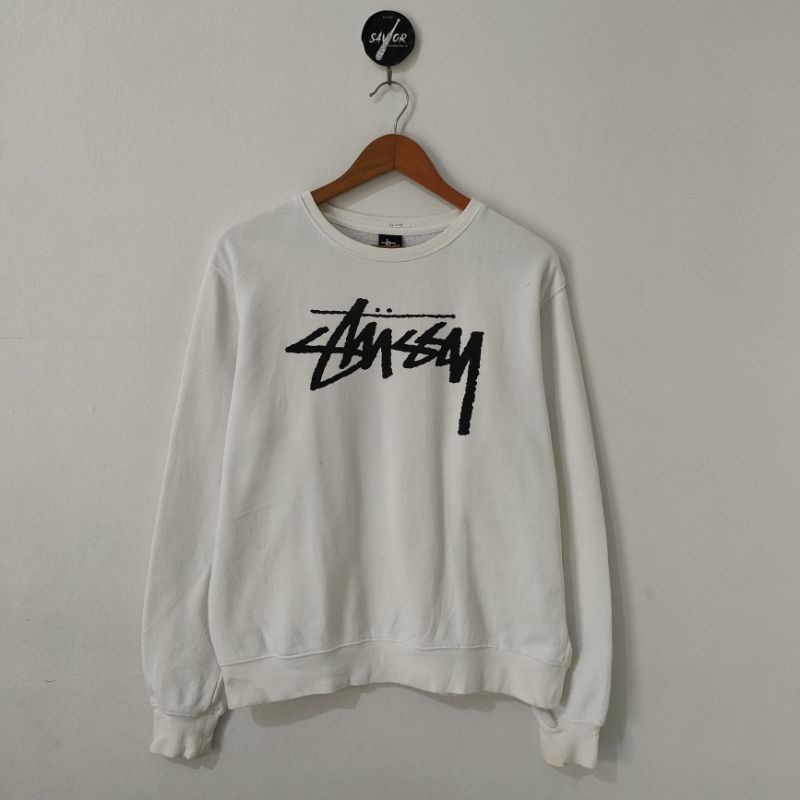 Stussy Crewneck. putih. unisex