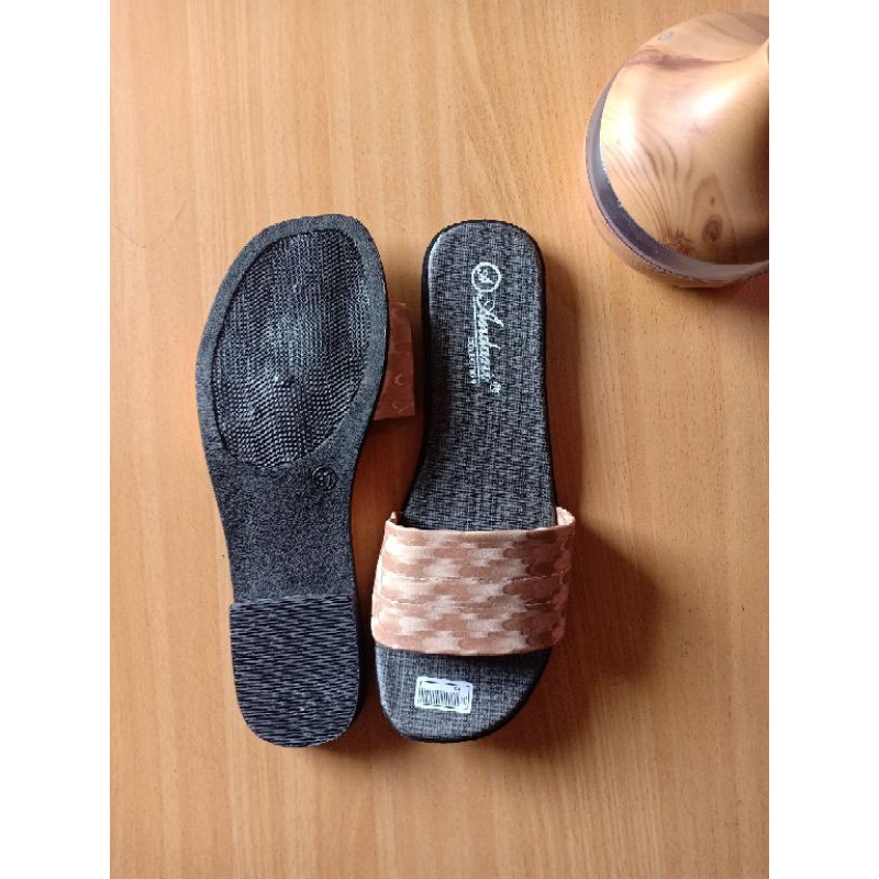 Sandal selop Wanita &quot;Andani collection&quot; Mocca