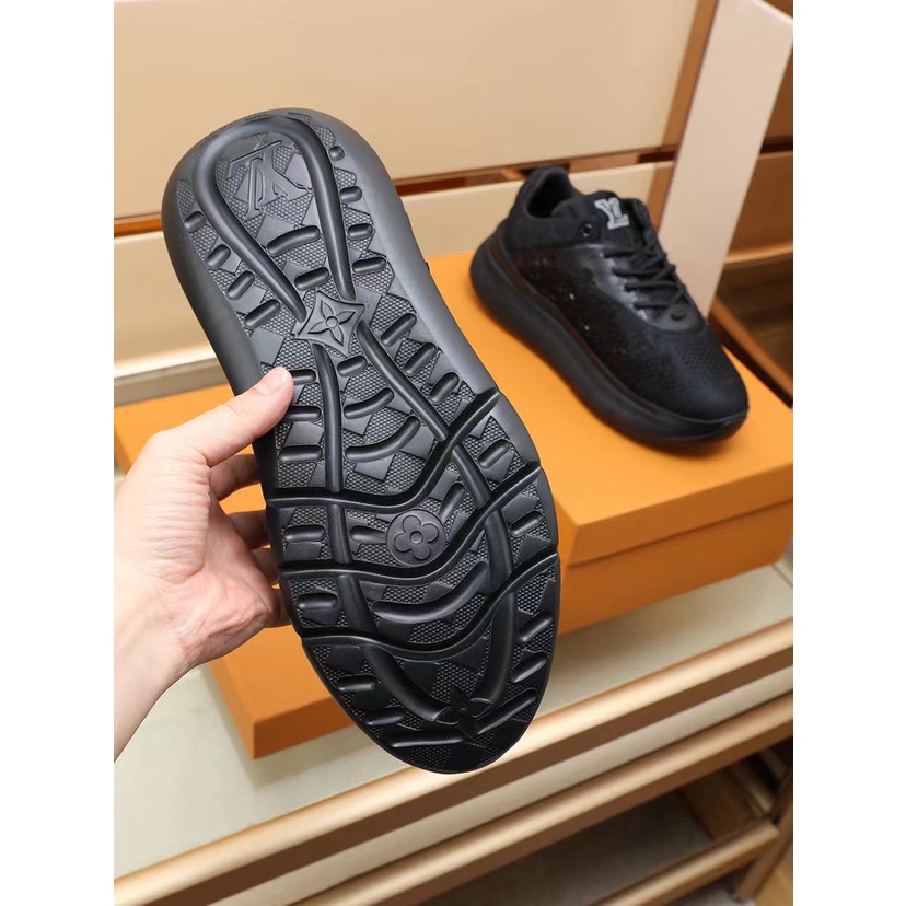 Sepatu lv sneaker mirror quality lou is vuitton shoes slip on