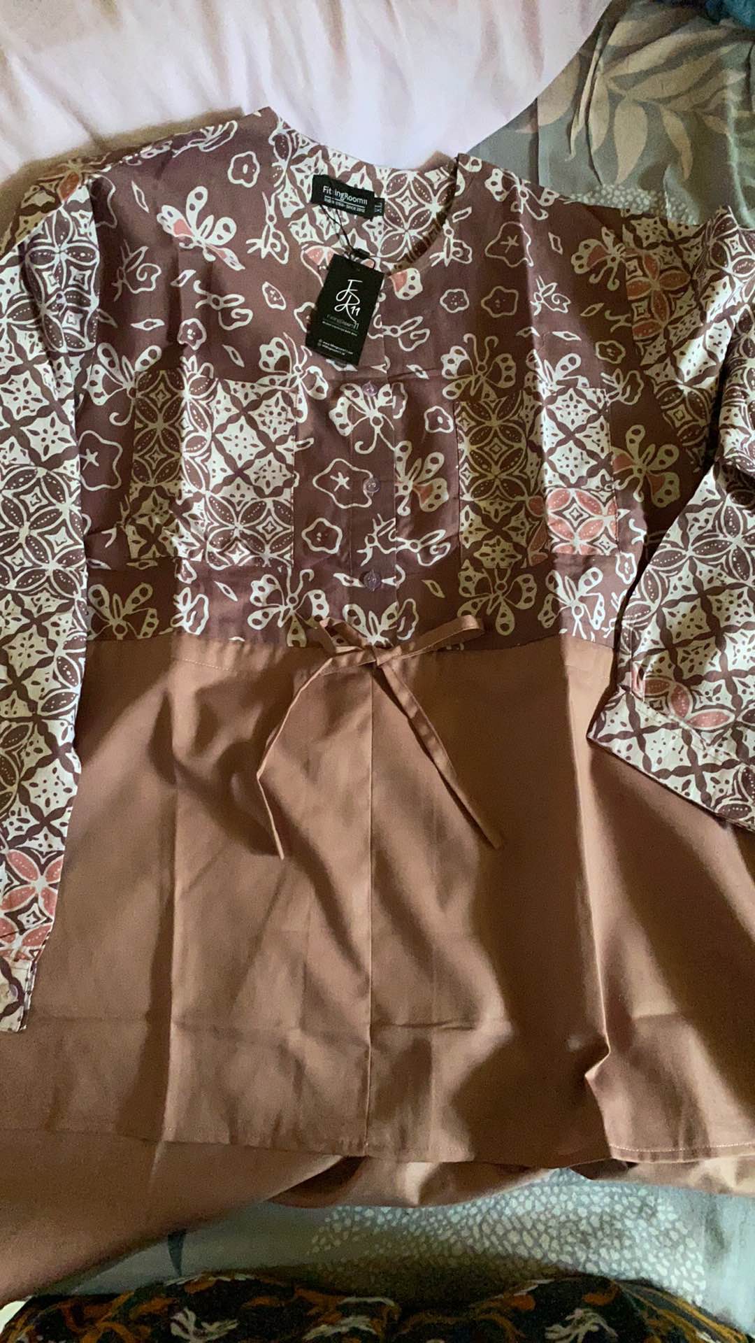 Fittingroom11 Blouse Batik - Riyas Top Ungu