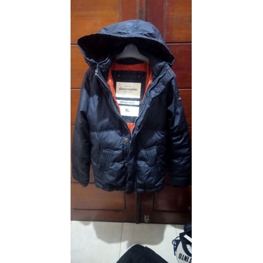 jaket bulang abercrombie
