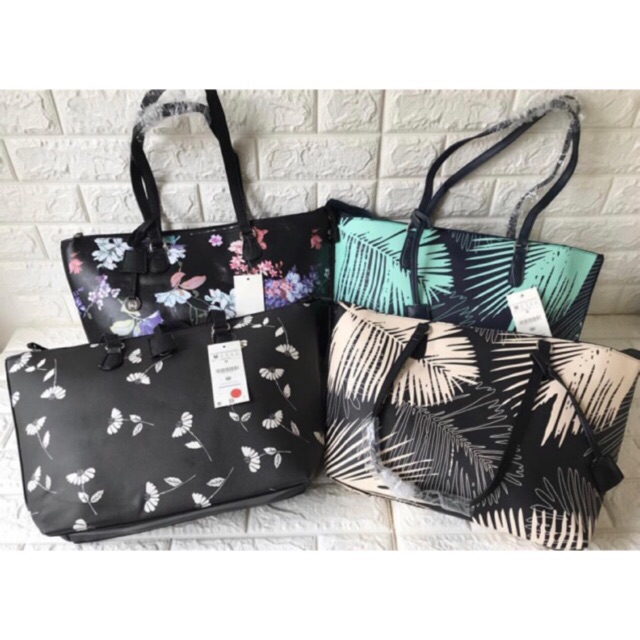 Stradivarius tote bag - Tas tote stradivarius - Stradivarius totebag - Tos tote bag wanita stradi