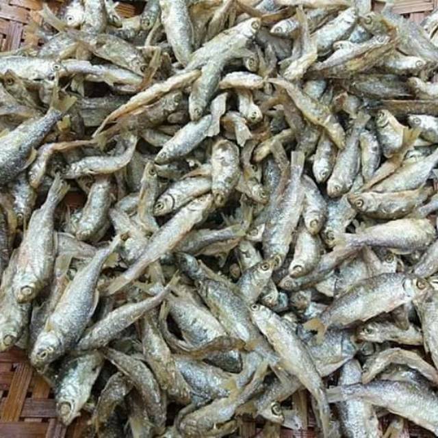 

Ikan bilih goreng