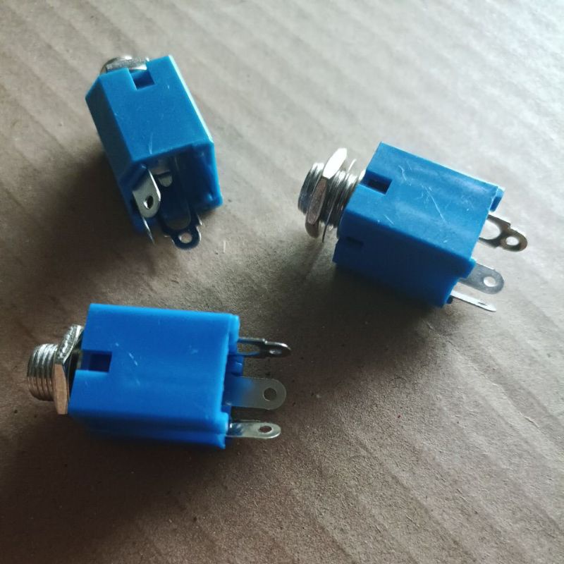 Soket Mic Biru Mono Soket Mic Mono