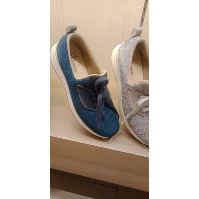 Sneakers Cewek Donatello