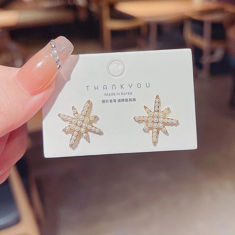 Anting Stud Desain Bintang Aksen Mutiara Bahan S925 silver needle Untuk Wanita