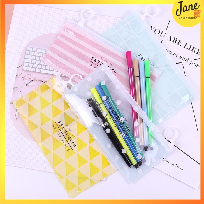 

Tempat Pensil Transaparan PVC Motif Creative Make Up Zipper Case JCTP0020