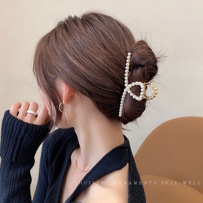 JEPIT BESI MUTIARA JEPITAN PEARL JEDAI KLIP METAL GOLD SILVER AKSESORIS RAMBUT ELEGAN KOREA WANITA WARNA EMAS BESAR TEBAL KOREAN WOMEN FEMALE ELEGANT SMALL PEARLS RHINOSTONE JAW THICK HAIR SHARK MOON CLAW HAIRCLIP CLIPS MEDIUM LARGE BIG JUMBO