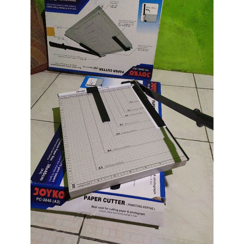 

PROMO JOYKO. PAPER CUTTER UKURAN A3.