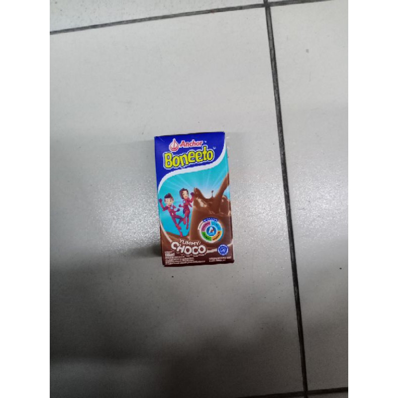 

boneetocoklat