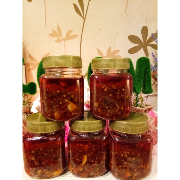 

Sambal bawang dan abon tongkol pedas