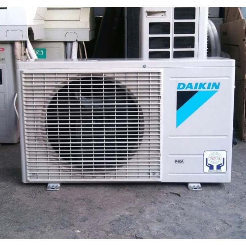 Outdoor Daikin 1/2 PK/1PK