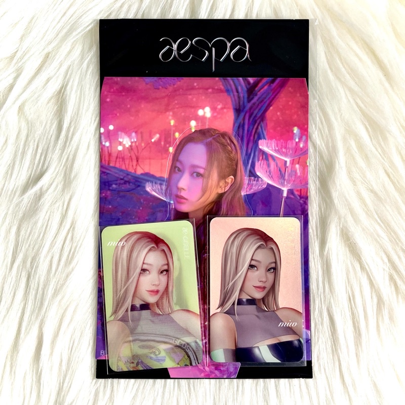 LENTI HOLO BLACK MAMBA GISELLE AESPA