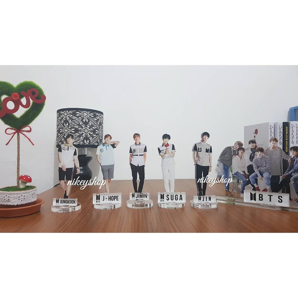 Standee BTS 15x10 Custom, Standee BTS Akrilik