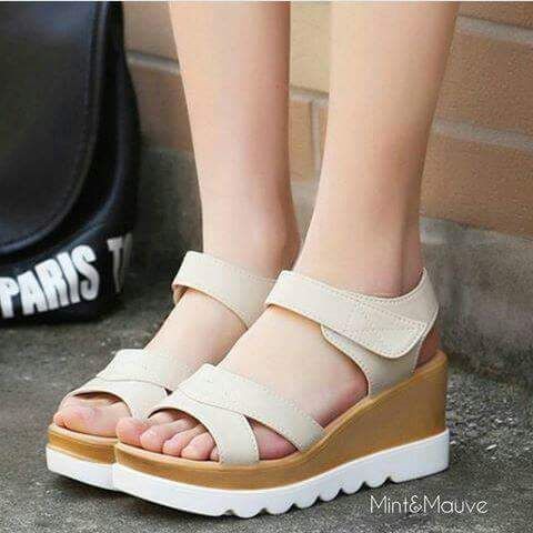 SENDAL WEDGES WANITA SELOP SLOP CEWEK SANDAL SANTAI MURAH LUCU MAIN