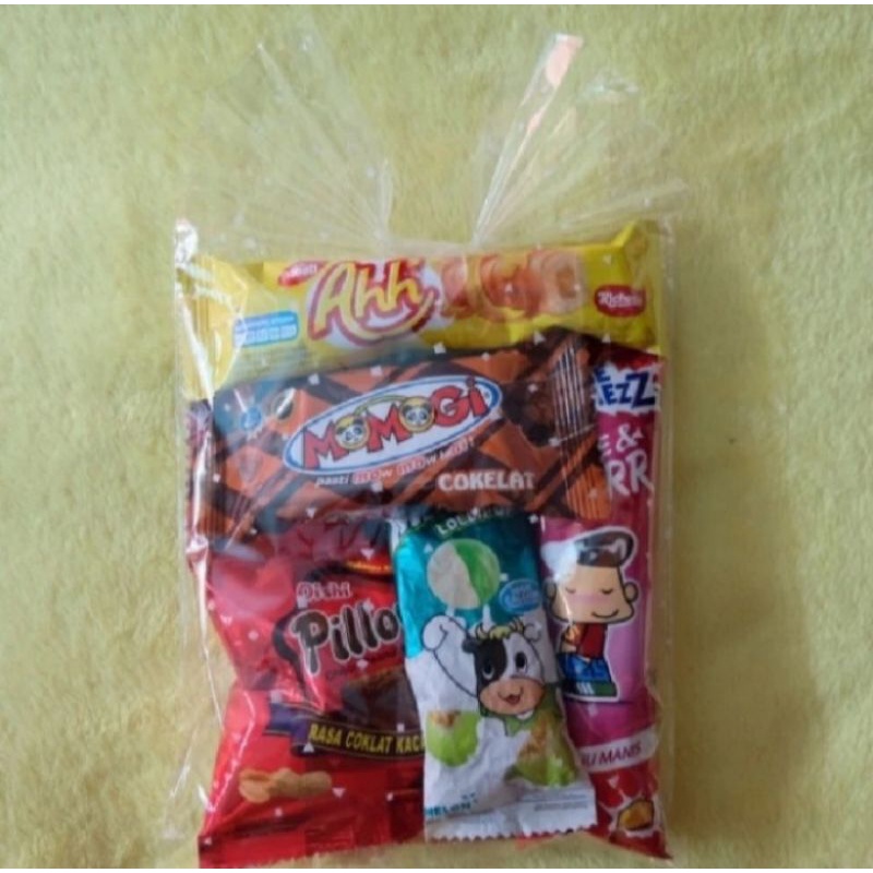 

Paket Snack Ulang Tahun