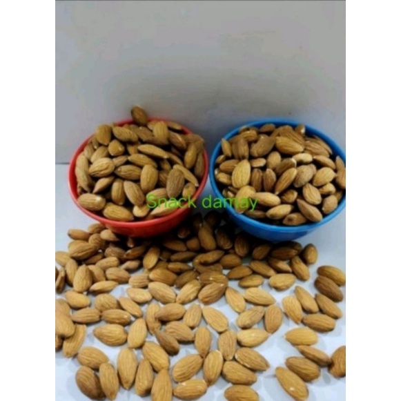 

Almond panggang kupas utuh rasa asin 500gr