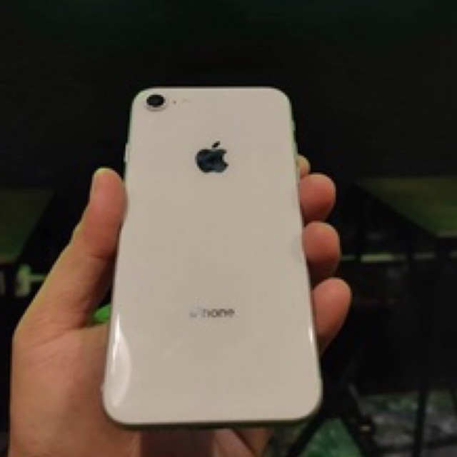 HP IPHONE 8 64 GB