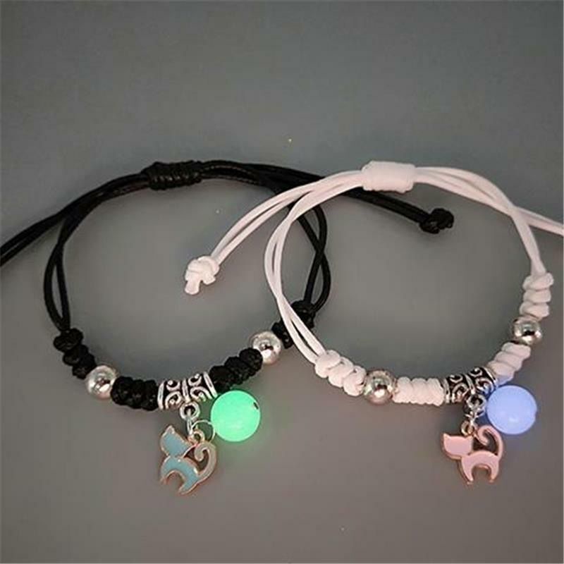 Gelang Tali Kepang Luminous Glow In The Dark Warna Hitam / Putih Untuk Pria / Wanita