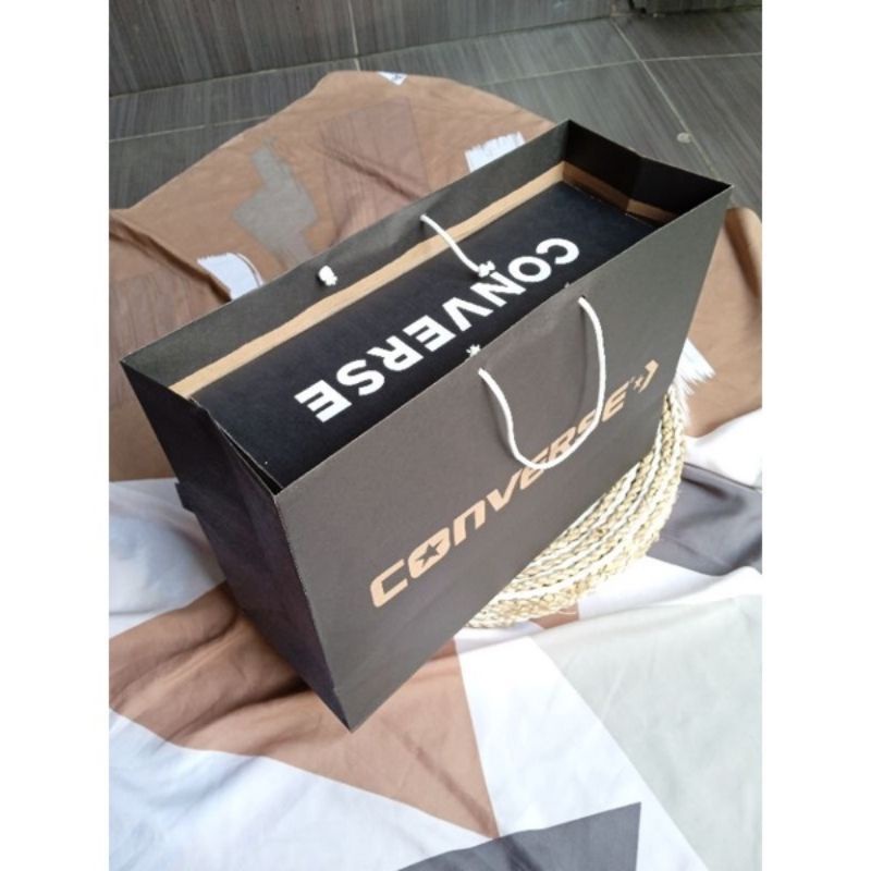 

paper bsg converse/pembungkus kado