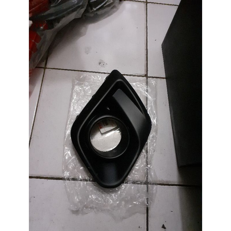 cover foglamp ertiga 2012-2015 ori