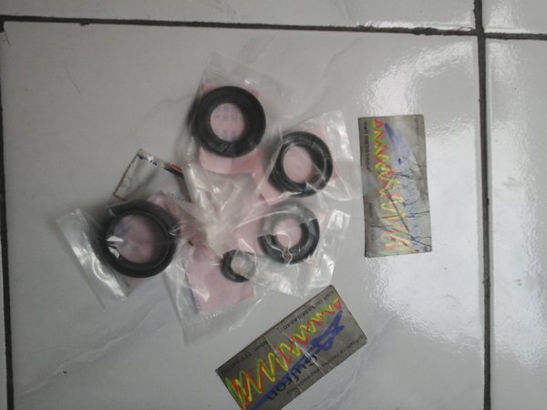 sil set mesin yamaha touch 125z tiara