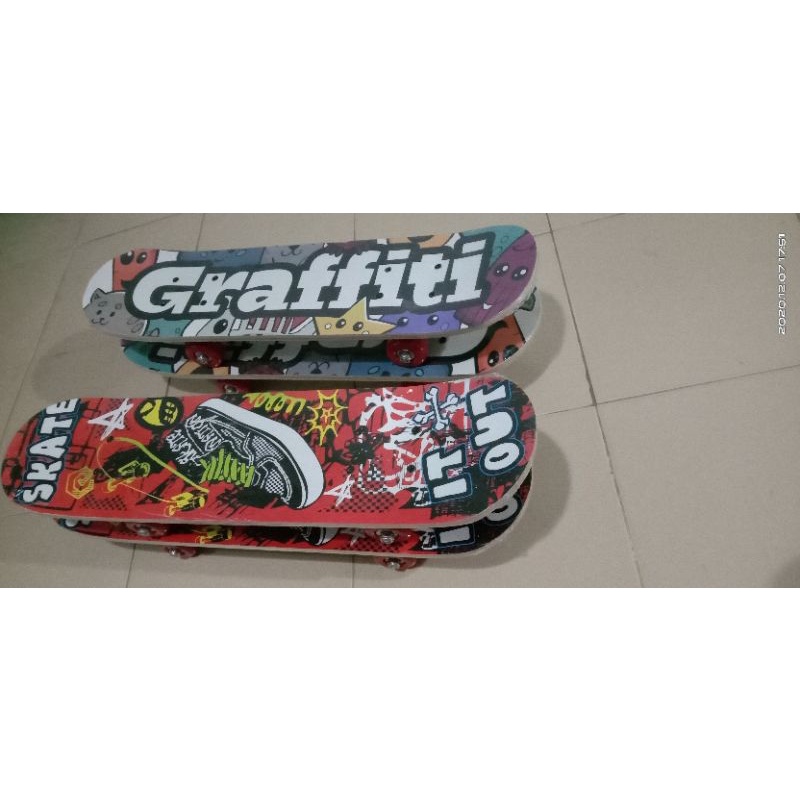 skate board anak / skateboard / skate board / skate board size M